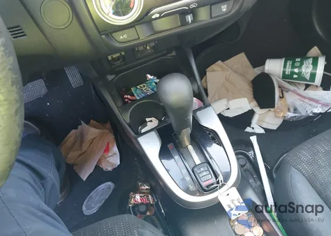 2015 Honda Fit Lx from USA, damaged, VIN 3HGGK5H51FM774707